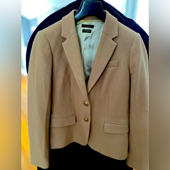 Camel wool schoolboy blazer with brass buttons. J Crew size 4. - Picture 1 of 12